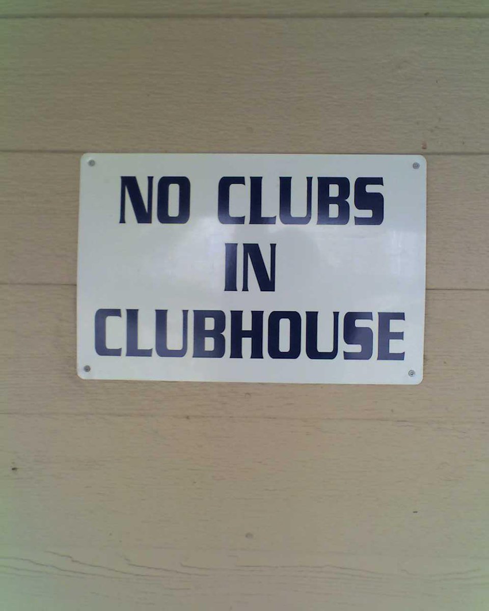 FloratineFoliar's tweet photo. Should we put them in the club shack? #GolfCourseSign http://t.co/ZZZSwhS0cH