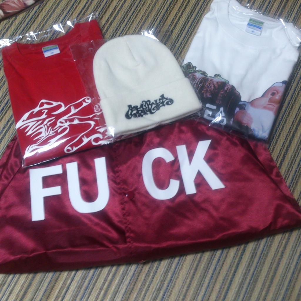 masou3023's tweet image. SEERESからサポートを受けることになりました！
ありがとうございます！
まだまだ未熟ですが、これからも頑張っていくのでよろしくお願いします！！！
  #SEERES #sponsor @R1n881solidsurf