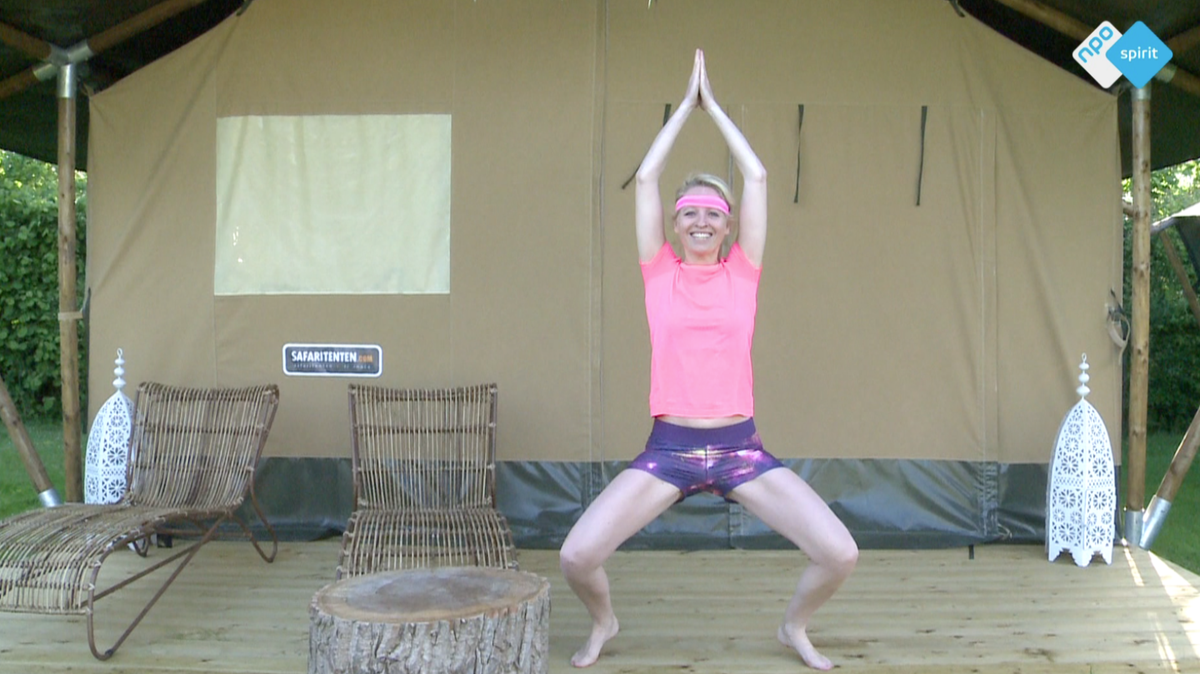 lindageerdink's tweet photo. De 1ste #yoga camping van NL is open! Ik mocht er slapen en deed verslag http://t.co/D4mn68pwff @derksauer #NPOSpirit http://t.co/kaIafCdc51