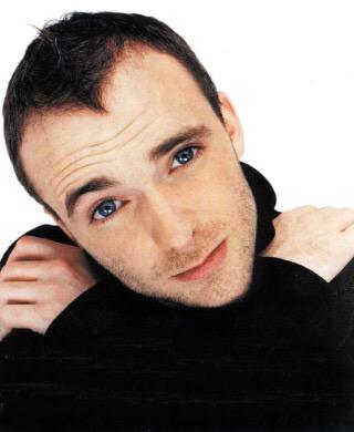 Fran Healy 

Happy 42nd Birthday!!!

23 Jul 1973

( Frontman of Travis )

Scottish IndieRock Icon 