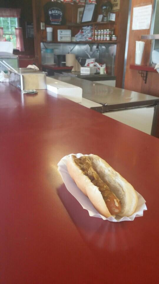 LeeSaffer's tweet photo. #NationalHotDogDay (@ Blackie's Hotdog Stand in Cheshire, CT) https://t.co/pDxVCKoNFy http://t.co/iRiEKA7asu