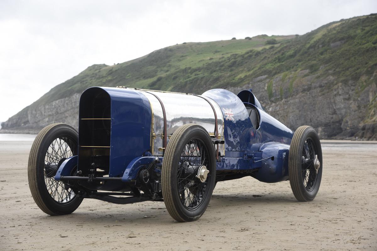 TorqueAbout's tweet photo. @donaldwales and @Beaulieu_Hants recreate the Blue Bird world land speed record run - http://t.co/b8M5T7oEKS http://t.co/d9x21nu3dq