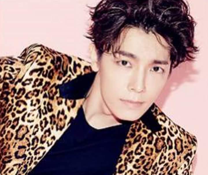 ragadhoseen1's tweet photo. Super junior 😍😍💕💞

My #TeenChoice for #ChoiceInternationalArtist is #SuperJunior http://t.co/omQIMjGv1X