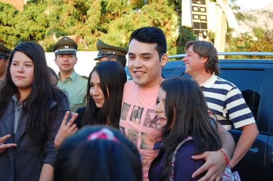 raulmarcos's tweet photo. @CristianjaraL en el gabinete juvenil no tenemos duda q sera un gran aporte Cc @CataDelRealM http://t.co/WhpEcKTwIR http://t.co/M0jb0oa7tk