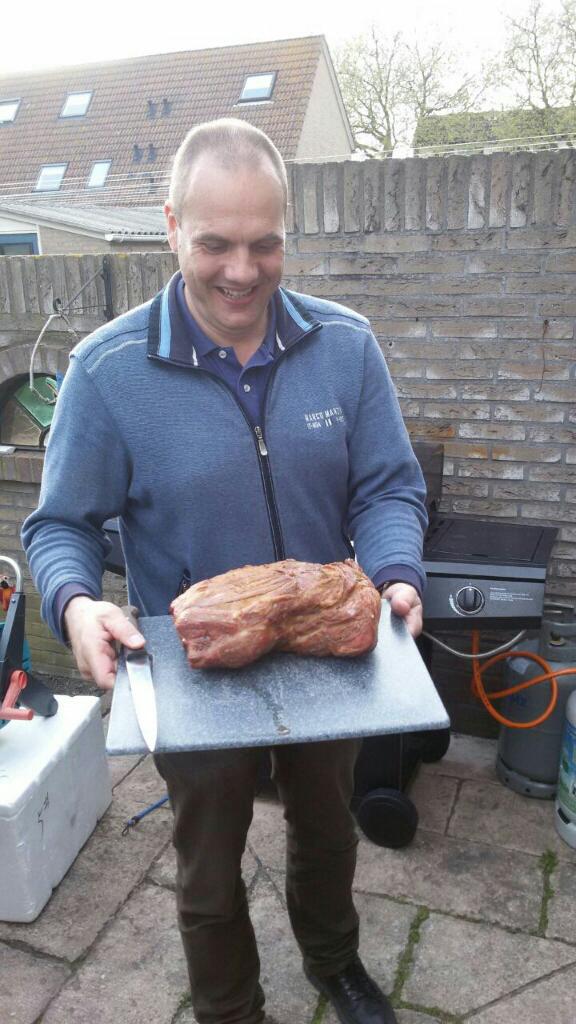 Fredji13's tweet photo. @doubleyouillem @beefensteak   dit is de picanha van Ron Oosterveer. Ziet er ook goed uit,toch? http://t.co/EKpjuogf9Z