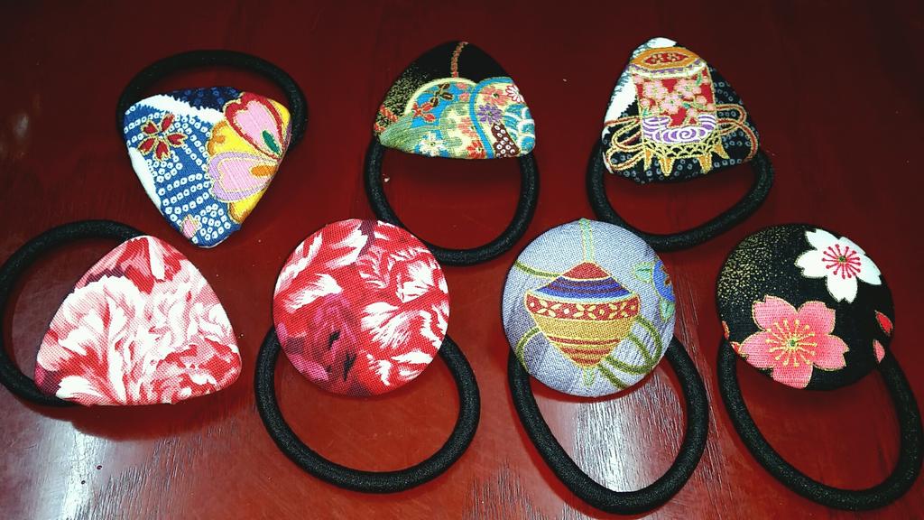 북팔에 나가는 머리끈입니다~
개당 3000원입니다*-*
1개씩밖에 없는 상품이며 통판도 합니다!
<a href="/hong_bo_bot_/">[관글확인💝]수공예홍보봇</a> <a href="/J_3099/">수공예 RT봇</a>