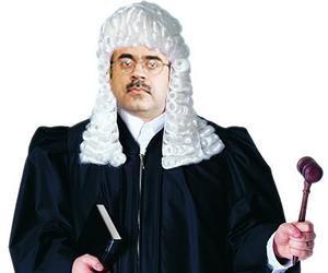 لعنت ہے جوڈیشل کمیشن  کی اس رپورٹ پر۔۔۔جسٹس ڈاکٹر شاہد مسعود نے رپورٹ پھاڑ کر پھینک دی