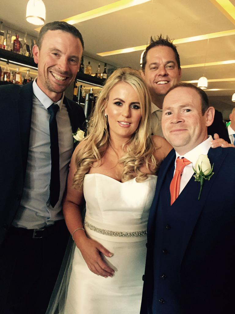 ChristinaKenn17's tweet photo. Wedding fun #itsallovernow 😦 @TherealKENNO @kinglarryduffy http://t.co/clVzIpFZOV