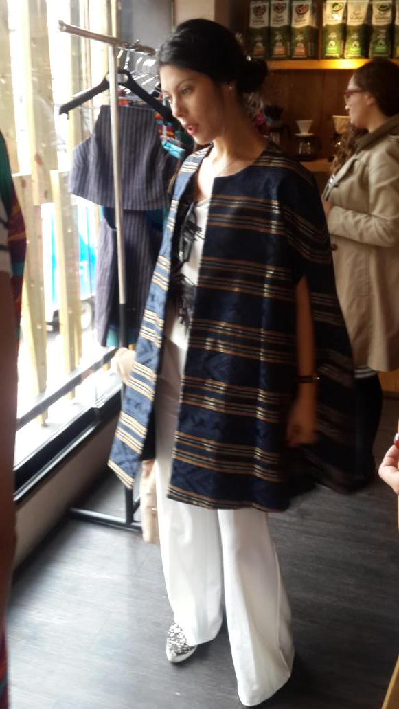 LaFripreseria's tweet photo. En lanzamiento #Intiraymicollection @DVOTIO @JuanValdezCafe #RescateDeOrigenes @fashionTop5 @JenVRod @_marcestrada http://t.co/2ddOjXU4mO