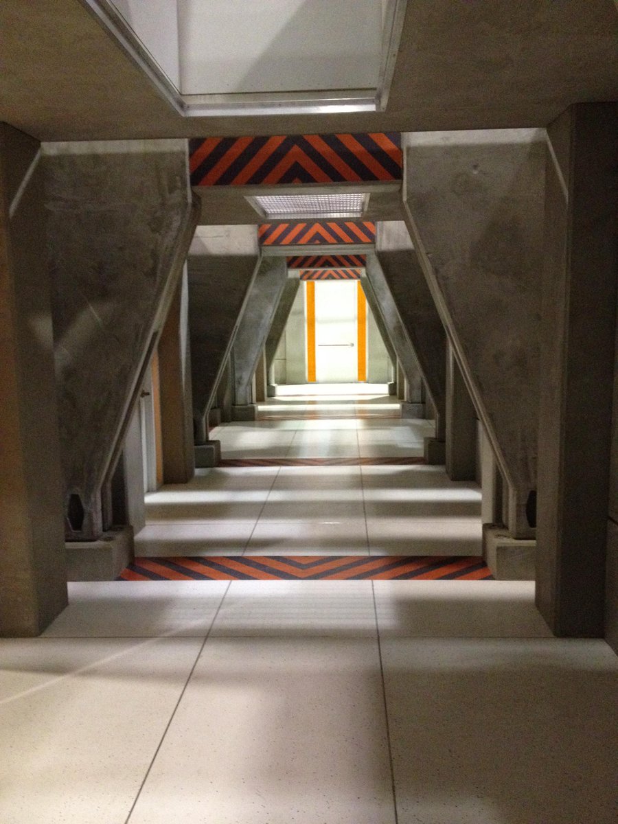 #WaywardPines favorites #productiondesign <a href="/chad_hodge/">Chad Hodge</a> <a href="/blakecrouch1/">Blake Crouch</a> <a href="/MNightShyamalan/">M. Night Shyamalan</a> #lastlooks