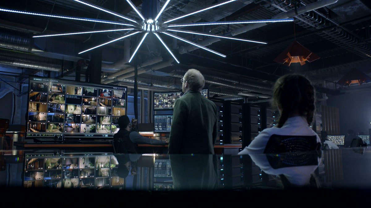 #WaywardPines favorites #productiondesign <a href="/chad_hodge/">Chad Hodge</a> <a href="/blakecrouch1/">Blake Crouch</a> <a href="/MNightShyamalan/">M. Night Shyamalan</a> #lastlooks