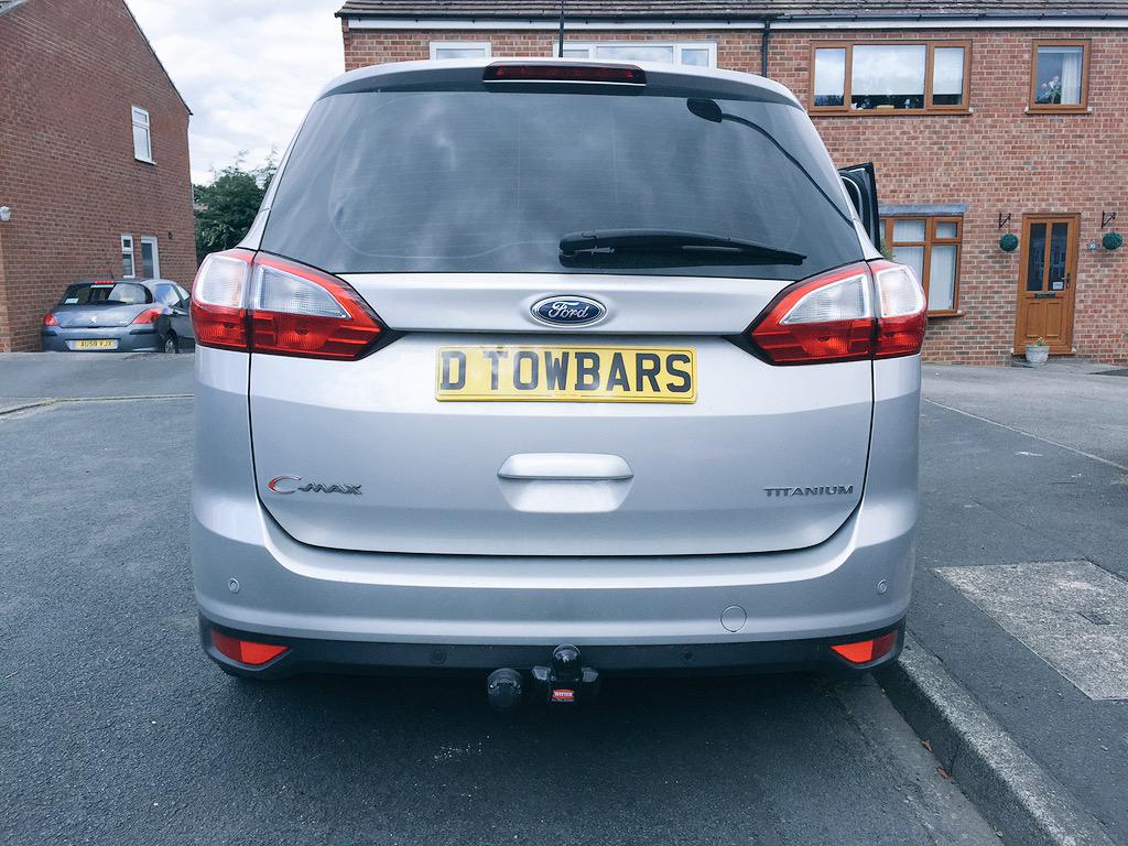 DTowbars's tweet photo. Another happy customer! @Witter_Towbars fixed flange towbar fitted with 13-pin electrics. Ready for a trip to France. http://t.co/qQwwOmc1AL