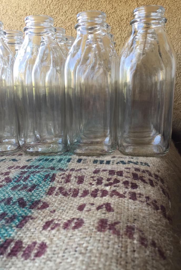 coffeecheerscb's tweet photo. Beans to bottles. ☕️ http://t.co/ciz2BbZcx1