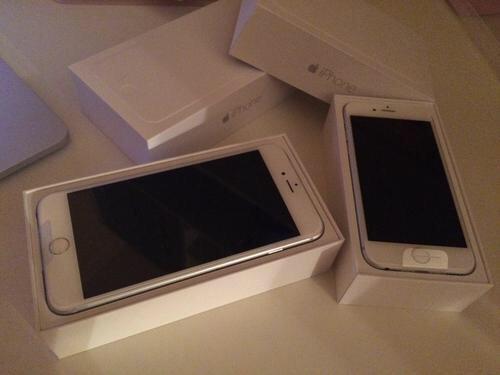 We're giving away 1 white  iPhone 6 to a lucky winner who follows  <a href="/BohoesTweet/">Bohoe</a>  in 15 minutes Fav to enter..........