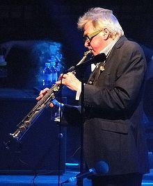 A happy dapper 69th birthday to Andy Mackay!   