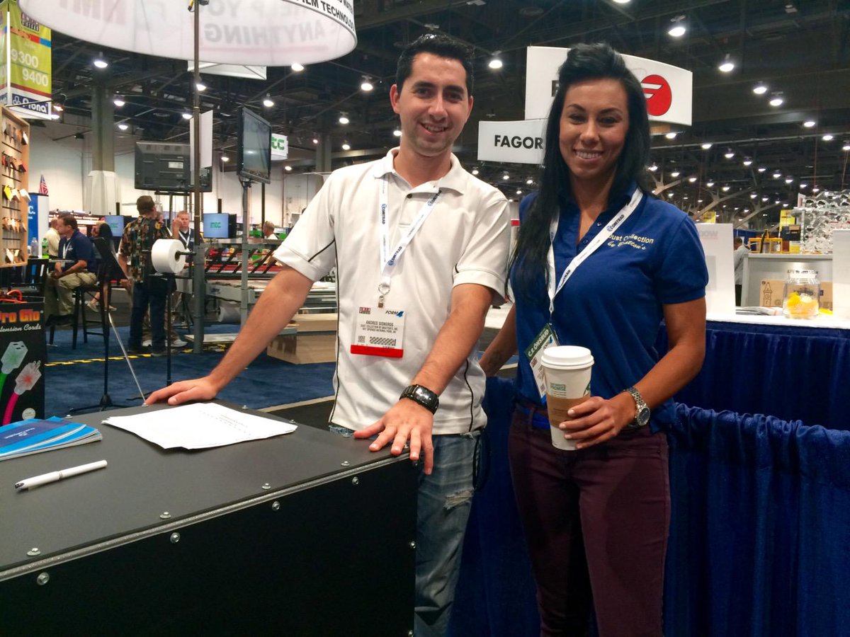 DcBrattons's tweet photo. #awfs15 http://t.co/6shv4sw1tS