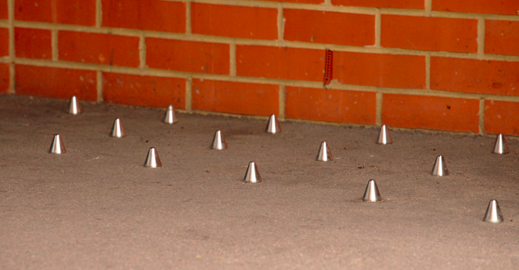 ThisIsRYOT's tweet photo. These awesome activists turned London's anti-homeless spikes into a bedroom #SpaceNotSpikes : http://t.co/Q5hRQAu5ls http://t.co/Rkho0aN0W9