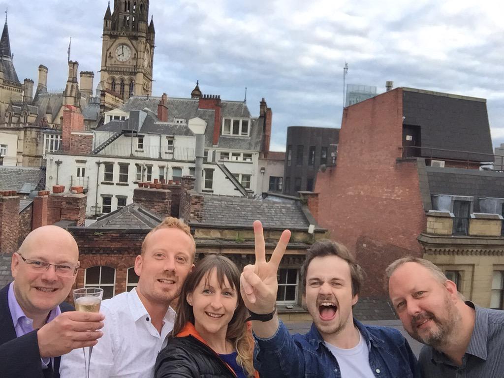 morris_susie's tweet photo. Thanks @AltroFlooring for champagne, amazing canapés and the best free gift... the #selfiestick http://t.co/MZk7RaZtOC