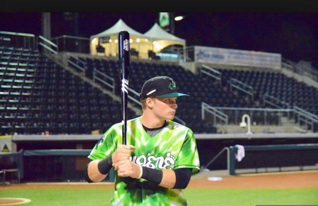 girl_iowagirl20's tweet image. @Cubs @ihapp_1 called up to @SBCubs from @EugeneEmeralds #RookieWhoPlaysLikeAVeteran @GoBEARCATS #OnTheFastTrack