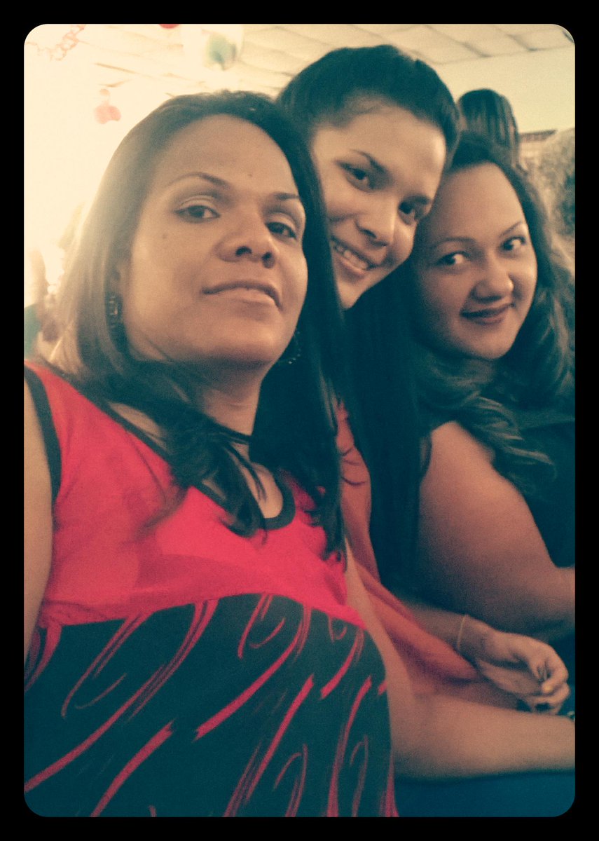 nelblit_rb's tweet photo. #madres @sucblitborges http://t.co/VhPGbqHFav