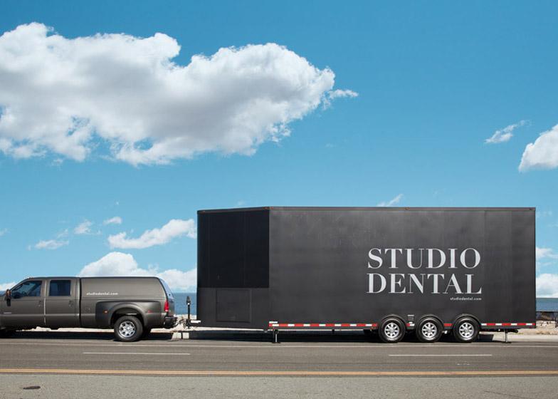 dezeen's tweet photo. A trailer converted into a mobile dentist's surgery: http://t.co/EAxyQaWkHd http://t.co/qCn7aWprqH