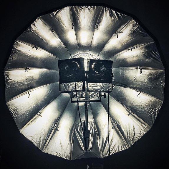 HiveLighting's tweet photo. Some great #bts from @visualstarmedia using the #killerkit in a @westcottlighting #zeppelin for amazing #lightrig http://t.co/2304w3MJJm
