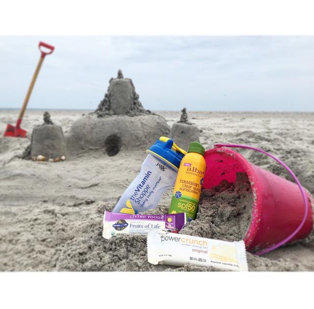 VitaminShoppe's tweet photo. Keep you & your health on track this summer with these tips & tricks #fitfunsun #summertime http://t.co/1ZRzuPpquj http://t.co/ltHraMFNG5