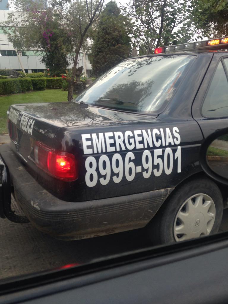 #alerta, vecinos de Fuentes de satélite reportan esta falsa patrulla con vidrios polarizados rondando la zona