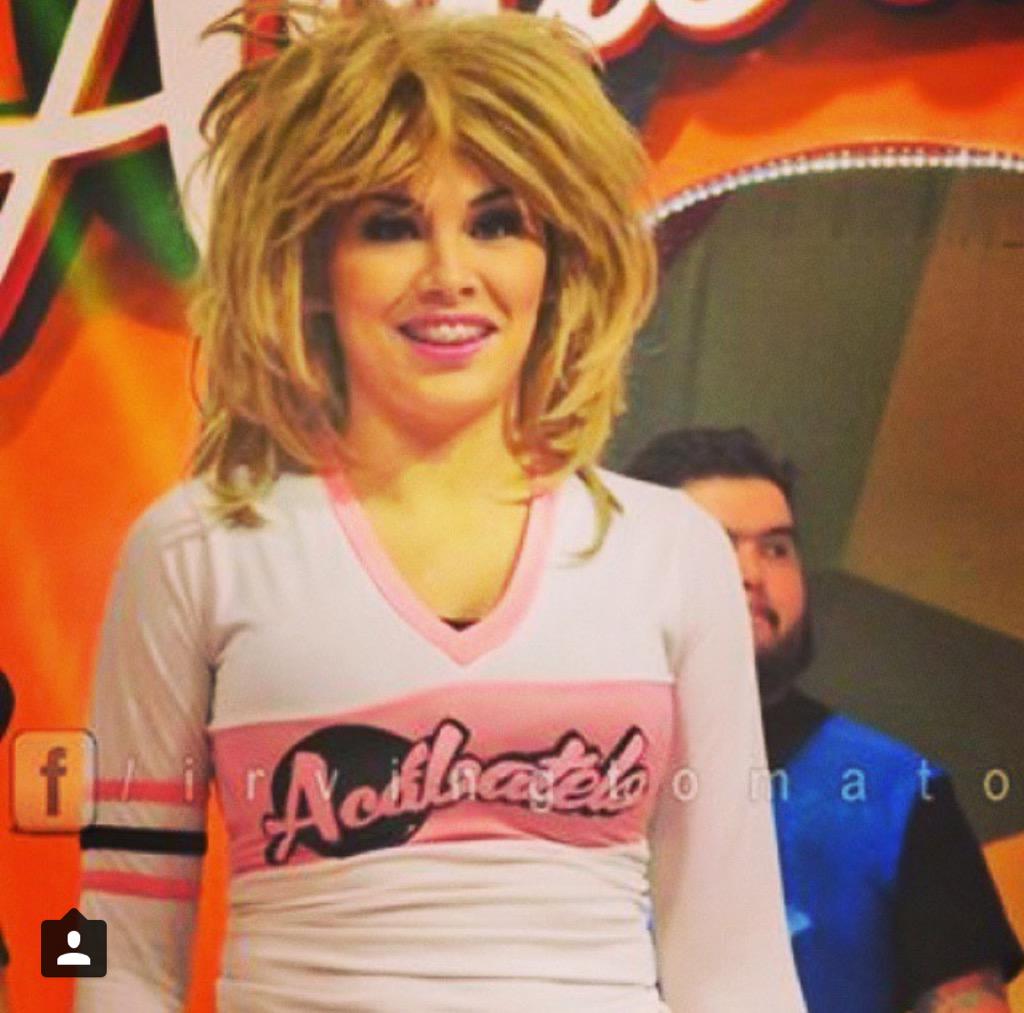 AcabateloMty02's tweet photo. En este tiempo todo era tan asdfghjklss #InvasionElizondo http://t.co/1ybqHxuHLy