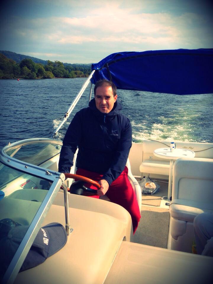 Kiln20's tweet photo. #SHOWUSYOURBIRD Lake Windermere -Cumbria England http://t.co/K4sGvbIOIg