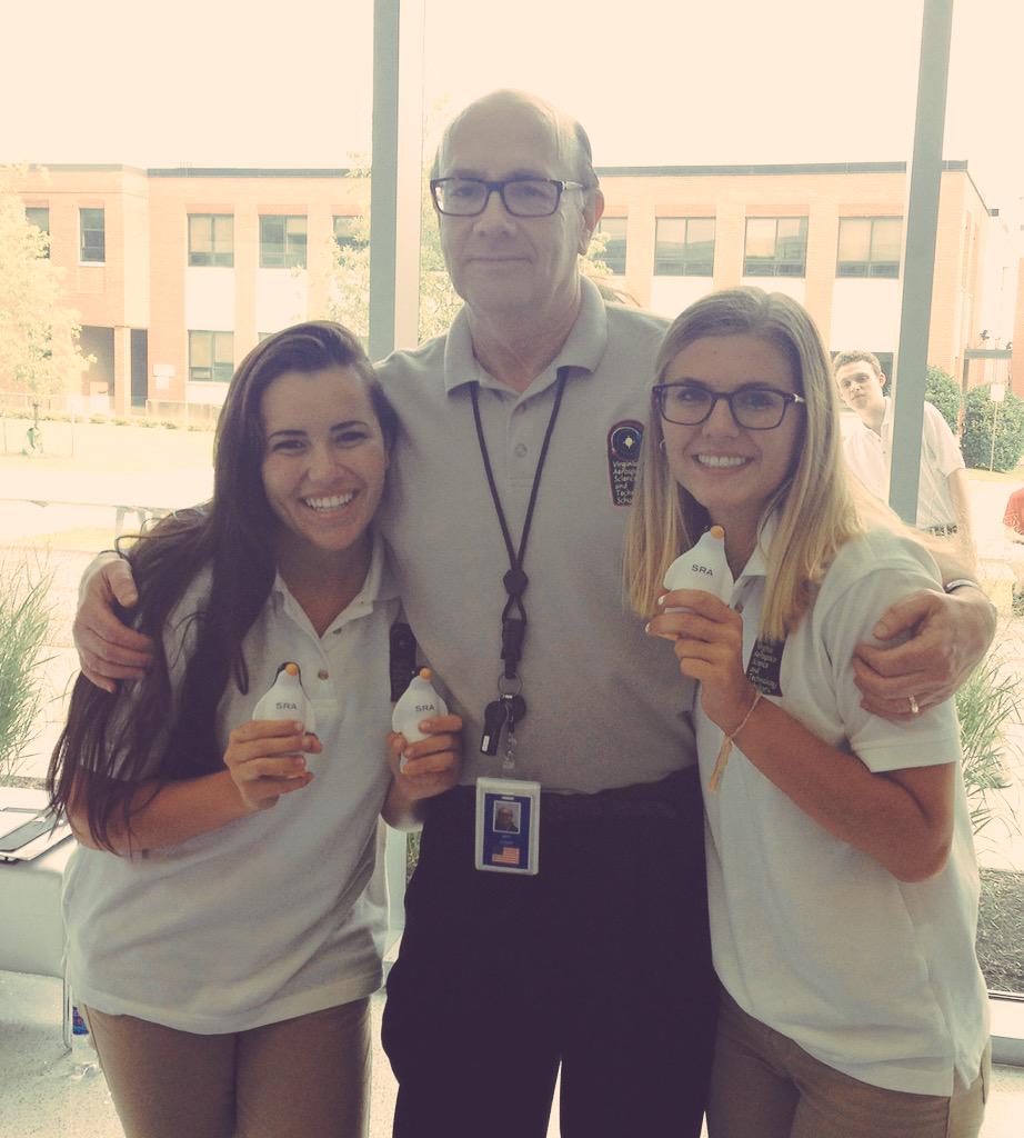 allythompsonn's tweet photo. thanks for being the biggest inspiration and guiding us through this super cool mission #ponytailguy #ily http://t.co/xIAxu88fcz