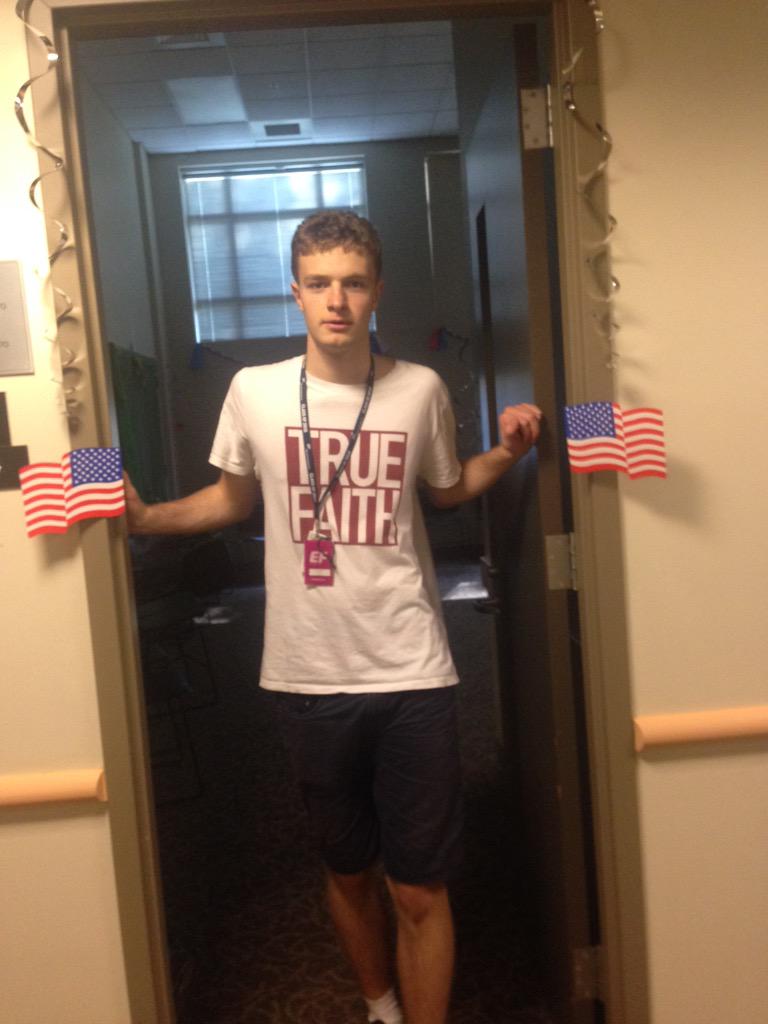 EdleAHilton's tweet photo. #efcamp #efscavengerhunt1 http://t.co/h0CFGk3kC5