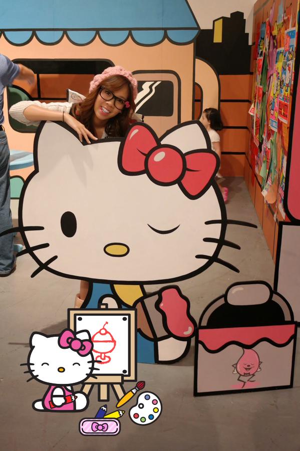 hellokitty's tweet photo. @kkieu Hope you had fun at #HelloKittyCon! Thanks for inviting @HelloKitty to #ComeSayHello! http://t.co/Blps9u6qF5