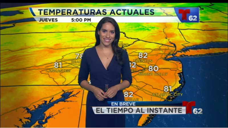 NightLuna55's tweet photo. Nice to see Violeta, on this Thursday Evening. 💜💜 #TimeForYas @YasT62 http://t.co/9THF9BaaJV