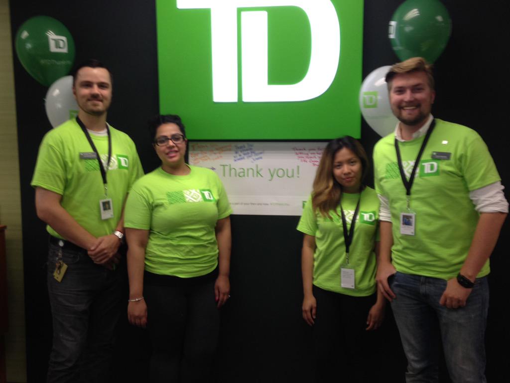 Davin_TD's tweet photo. @Davin_TD: Again, a big #TDThanksYou from team #cypressand4th #vancouver #kitsilano #TD @CSirovyak_TD @MauroManzi_TD http://t.co/x0nfaHkxyM