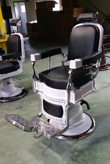 d3m3trious's tweet photo. £5,000 No! £4,000 No! £3,000 No! £2,000 No! £1,500 No!😉Wait &amp; C. @BarberFurniture @Salon_Intl @BBAMasters @MachinGary http://t.co/ELoYB4WX3B