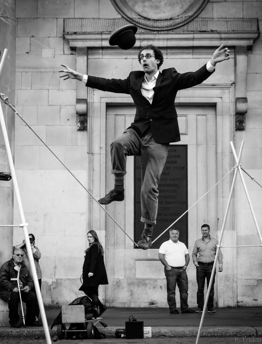 oneID's tweet image. This man's advice will make you rethink life bit.ly/1CT1LGe
#BeYourself