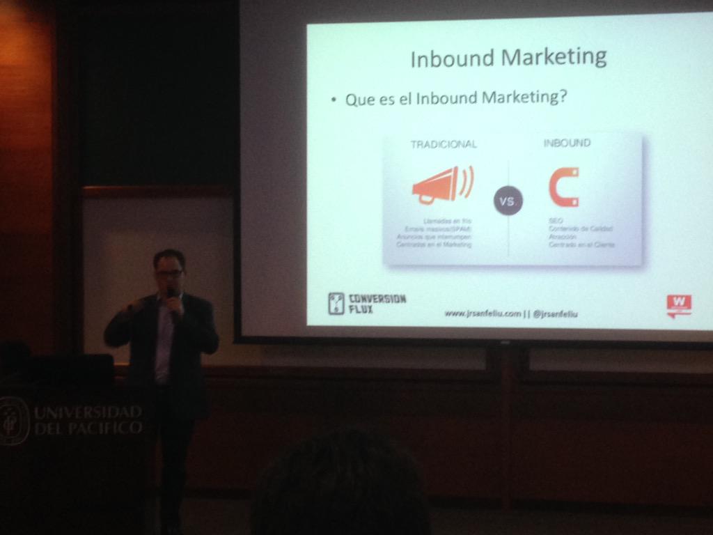 RafaEduGO's tweet photo. Gracias a @jrsanfeliu por invitarme a tu taller en #wlima http://t.co/vOETbXy45S