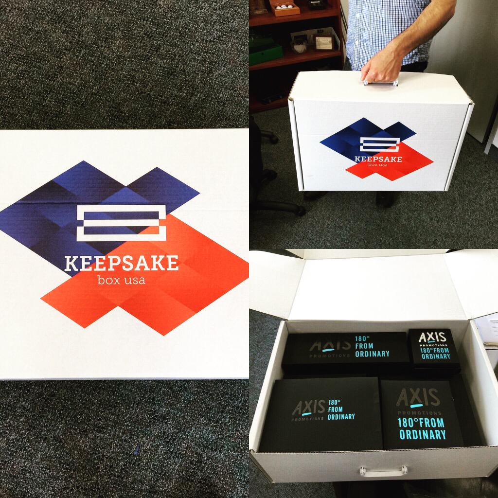 Premium_Color's tweet image. Check out our new KeepSake Box Sales Kit - contains our 10 standard box sizes and comes in this Fantastic carry case