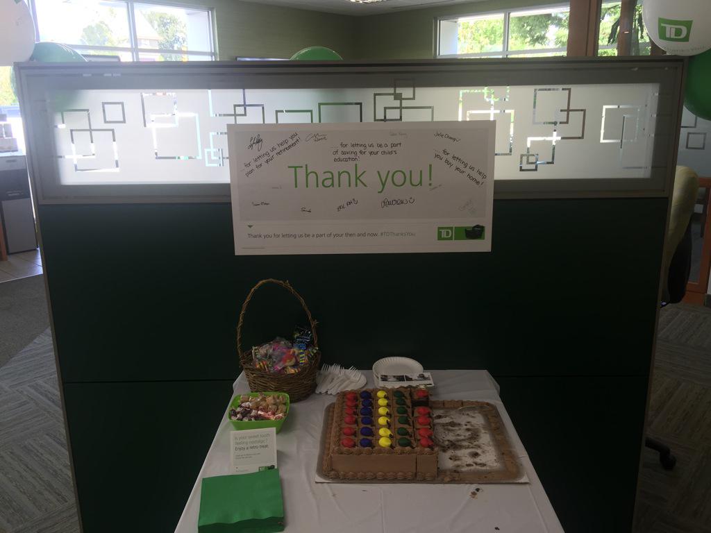 StephTennant26's tweet image. #TDThanksYou #ThenAndNow #9310 #bestbranch #mythen @AlexChiang_TD @EricKim_TD