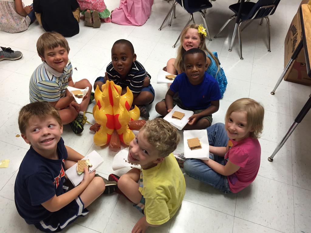 Mary B. Austin Elementary tweet media