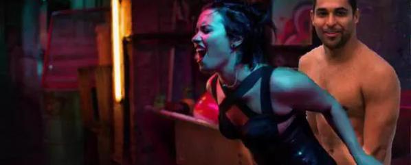jsooyia's tweet photo. eu grito vendo essas montagens de dilmer, é cada uma mais podre que a outra 😂 #CoolForTheSummerVideoOnVEVO http://t.co/282jPBSxt8