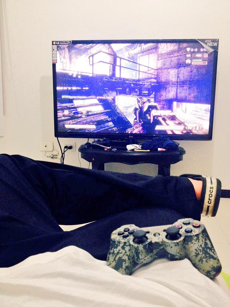 MateooCorrea's tweet photo. 🔫💣🎮 http://t.co/eO6RxcquWh
