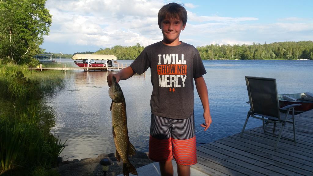 BrianBohlen's tweet photo. Another awesome vacation to @LakeVermilion and @SmallTownMN 
Lots of walleyes and crappies. http://t.co/jOPI3NkBHC