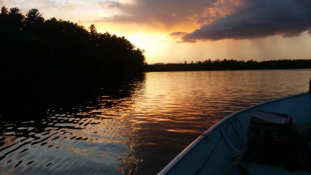 BrianBohlen's tweet photo. Another awesome vacation to @LakeVermilion and @SmallTownMN 
Lots of walleyes and crappies. http://t.co/jOPI3NkBHC