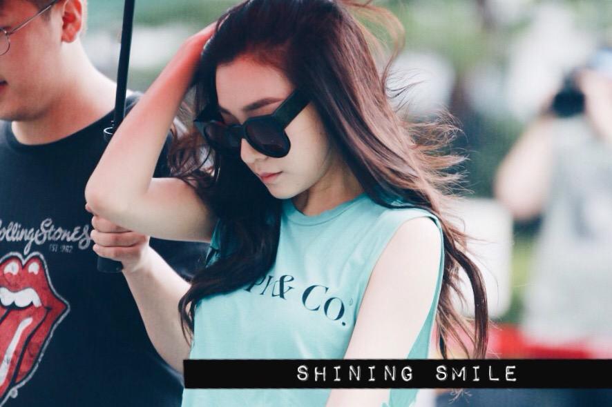 shining_smile_'s tweet photo. 150724 tiffany 💘 http://t.co/XuzIEDsOF9