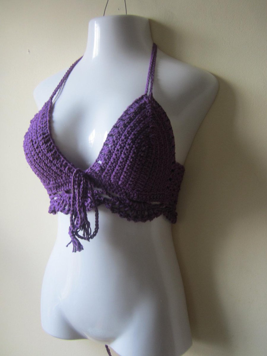 Elegantcrochets's tweet image. Crochet Crop top, cream crochet top, music festival clothing, … etsy.com/listing/195408… #boho, #crochet #Sexytanktop