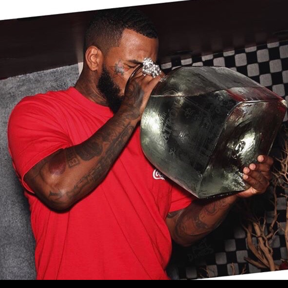 Maryjanewasted's tweet photo. How I'm feeling. #mood #thirstythursday #thegame http://t.co/FuyVEsBcN1