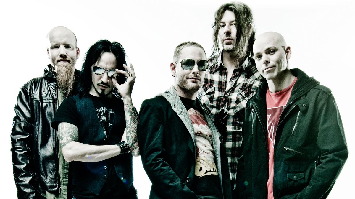 Corey Taylor Sudah Siapkan Banyak Lagu Bagi Album Baru Stone Sour bit.ly/1HMQFBj