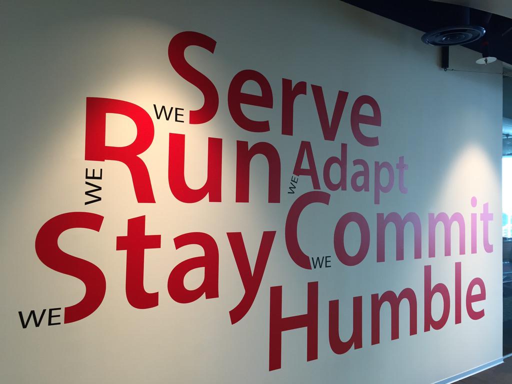 lenagoh's tweet image. @Garena_Online sharing #MITREAP team how they are connecting to their customers in gaming,eshop n echat.